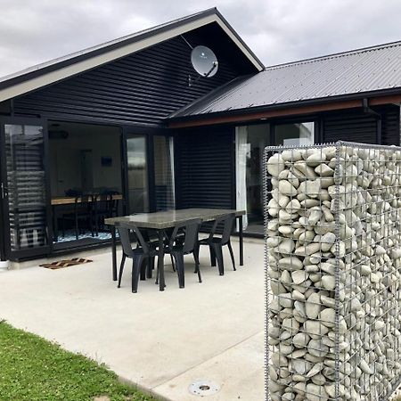 Townhouse Feel In Irishman Twizel Exterior foto