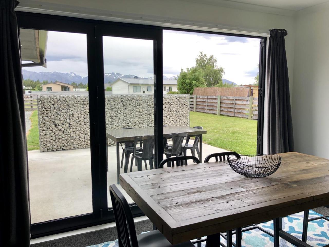 Townhouse Feel In Irishman Twizel Exterior foto